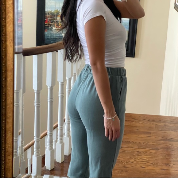 Zara sweatpants - Picture 2 of 3